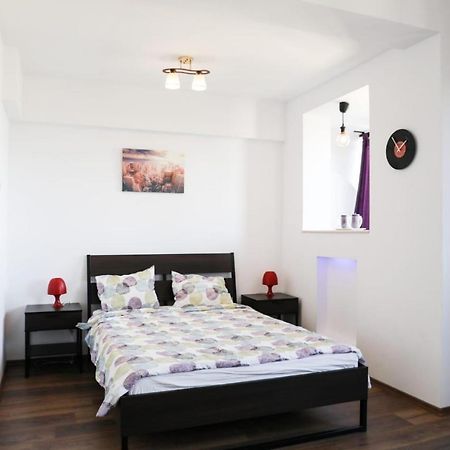 Ultracentral Cozy Apartment Near Old Town Bucharest Exterior photo